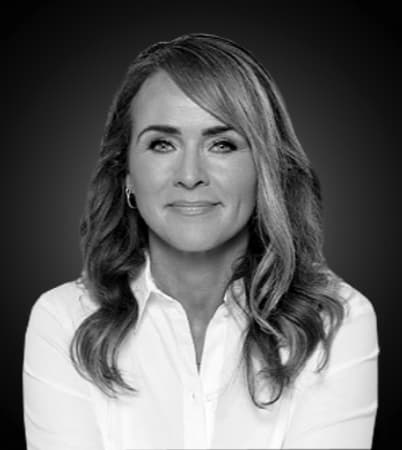 Þura S Stefánsdóttir